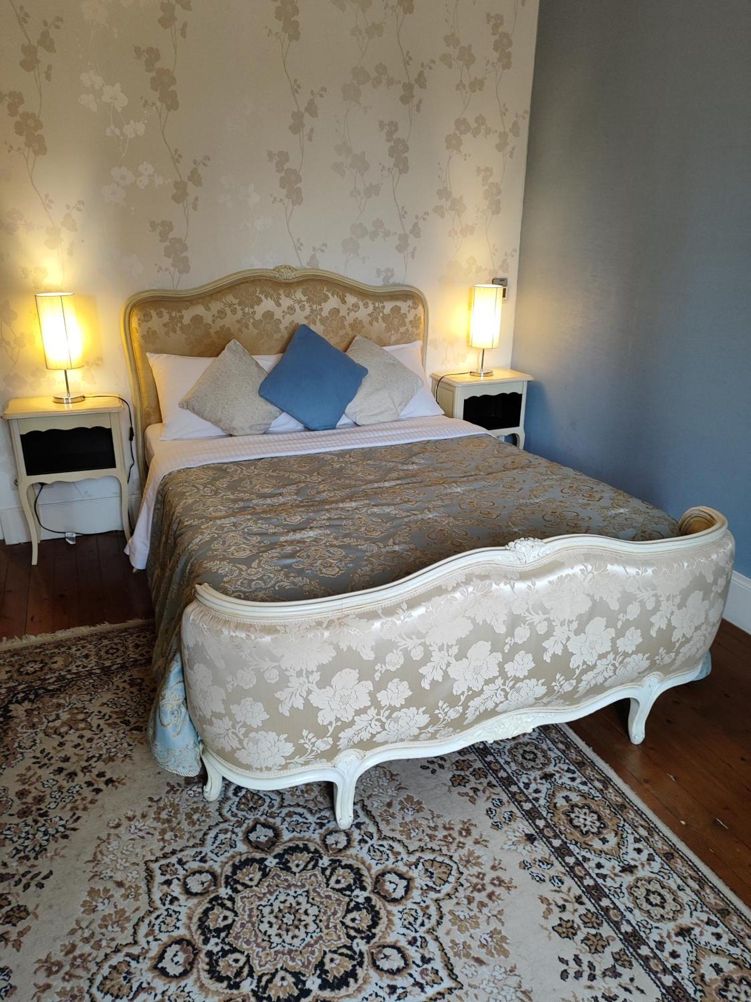 L'Entree Chambres D'Hotes Bar & Restaurant Castillonnès Zewnętrze zdjęcie